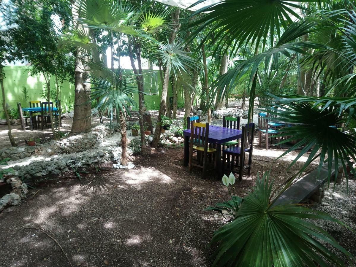 Casita Rustica En La Selva Hotell Cancún Eksteriør bilde
