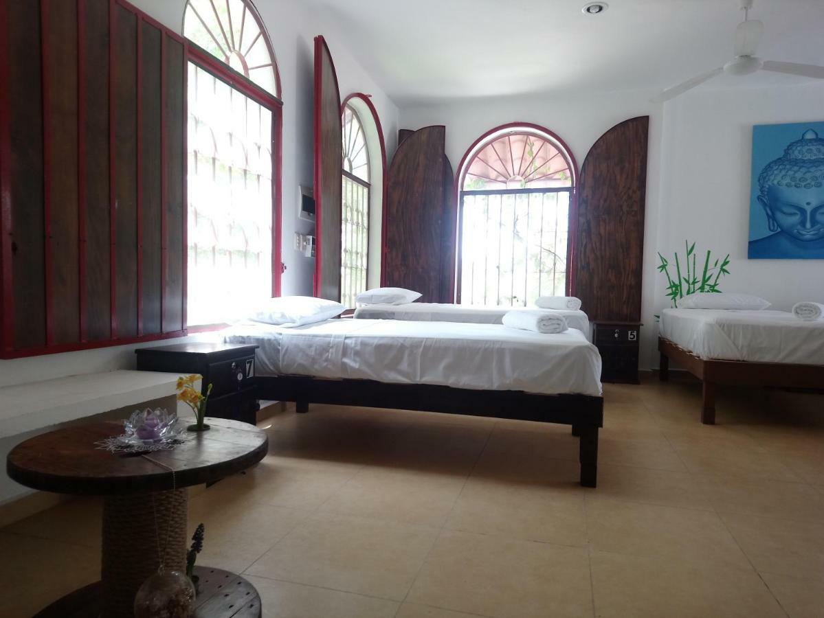 Casita Rustica En La Selva Hotell Cancún Eksteriør bilde