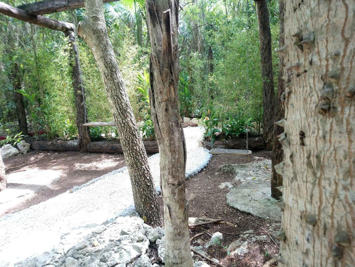 Casita Rustica En La Selva Hotell Cancún Eksteriør bilde